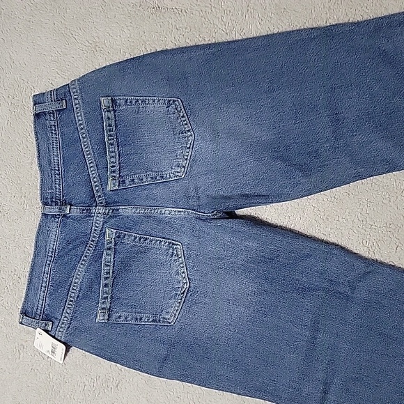 NWT-  FREE PEOPLE -Stylish Blue Frayed Hem Cropped Jeans. Sz 26 - Picture 7 of 10